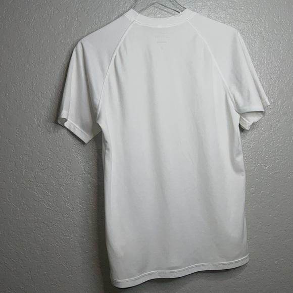 White Men’s Nike Dri Fit Shirt - Picture 7 of 7